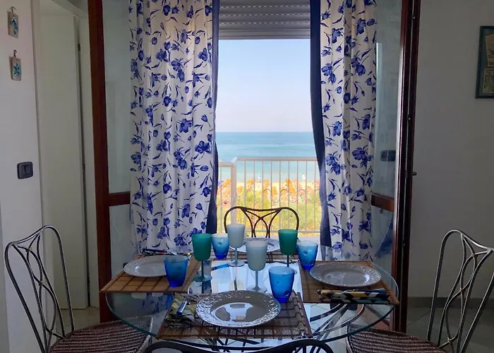 Casa Confalonieri Fronte Mare Con Vista Mozzafiato *